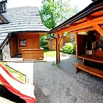 Goral Lodge