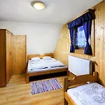 Lodge Goral